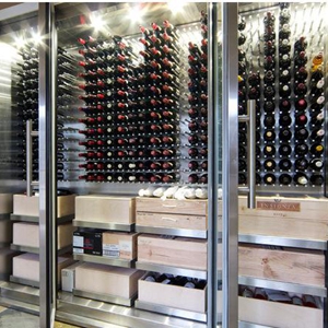 定制不銹鋼恒溫酒柜，酒柜中的勞斯萊斯